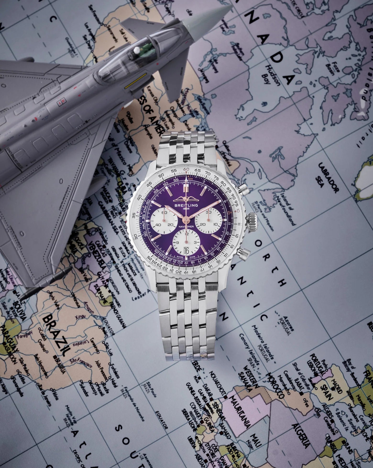 Breitling Navitimer B01 43 Cortina Watch Exclusive
