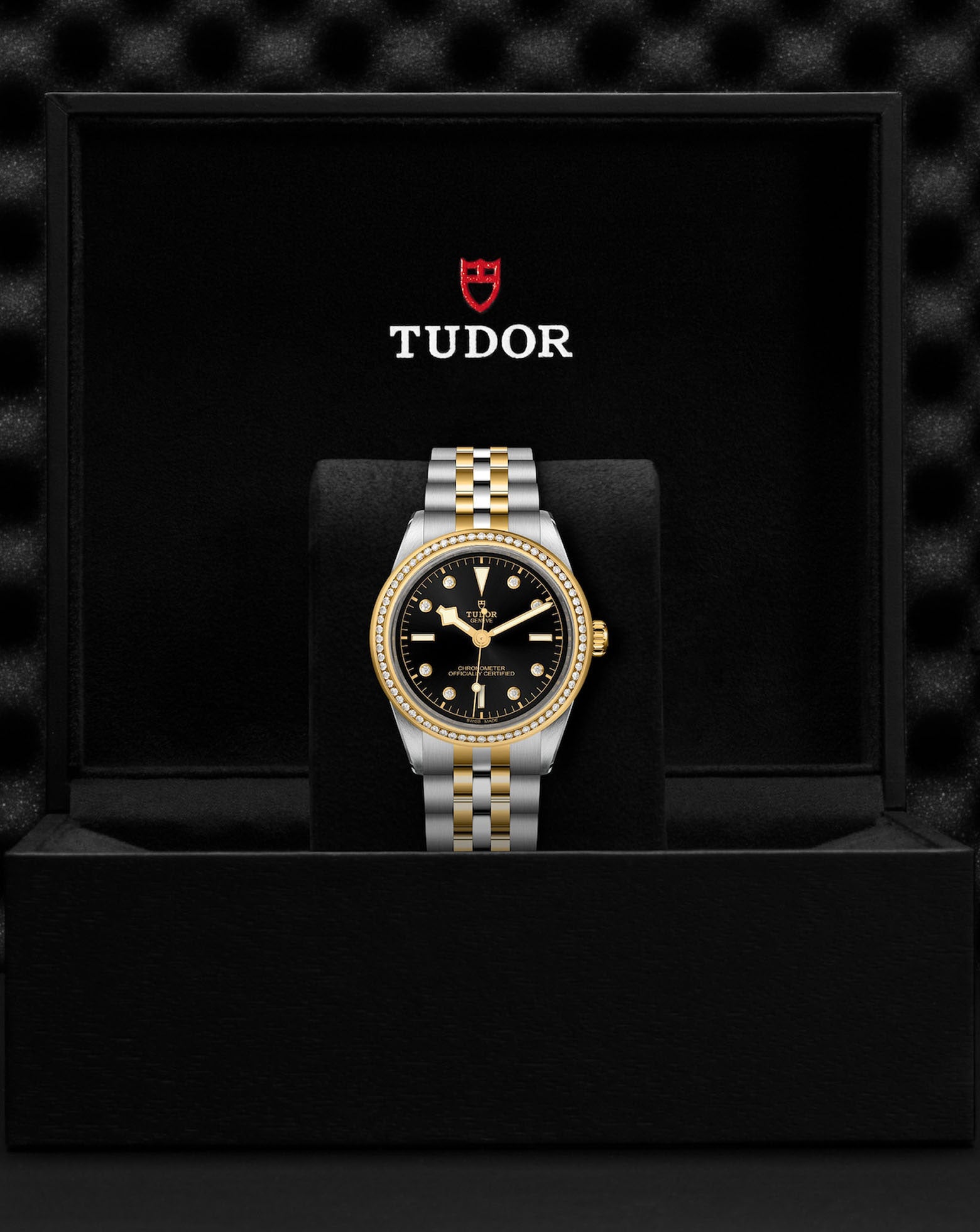 TUDOR Black Bay 39 S&G, Steel Case, Black Dial with Diamond Hour markers, Steel and Yellow Gold Bracelet