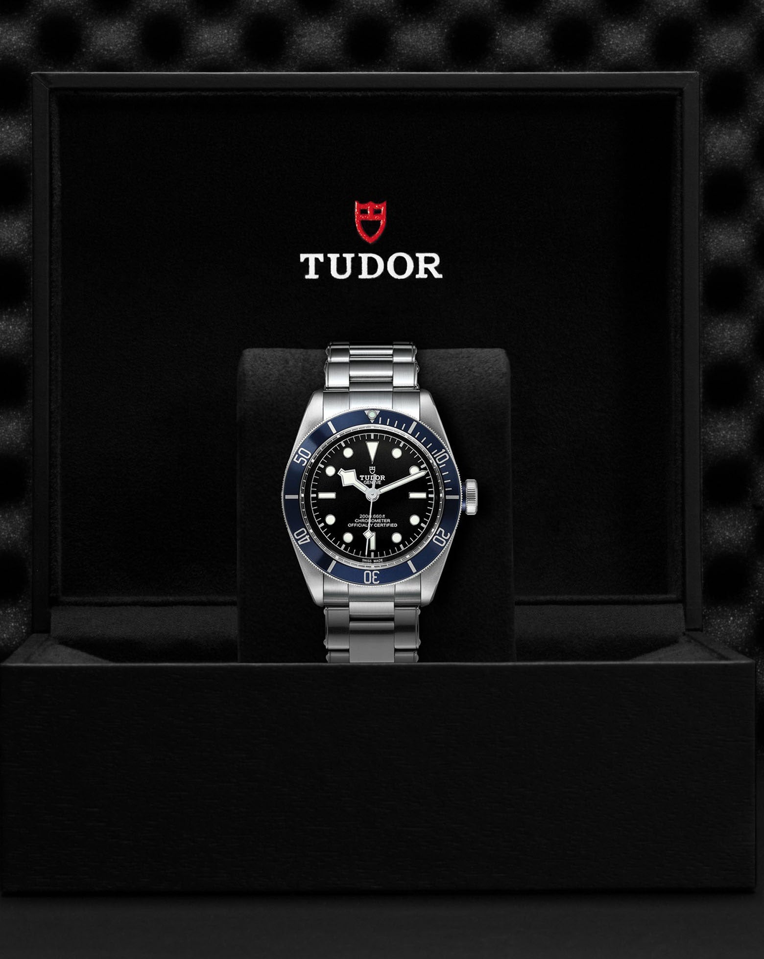 TUDOR Black Bay 41mm, Steel Case, Black Dial, Rivet Steel Bracelet
