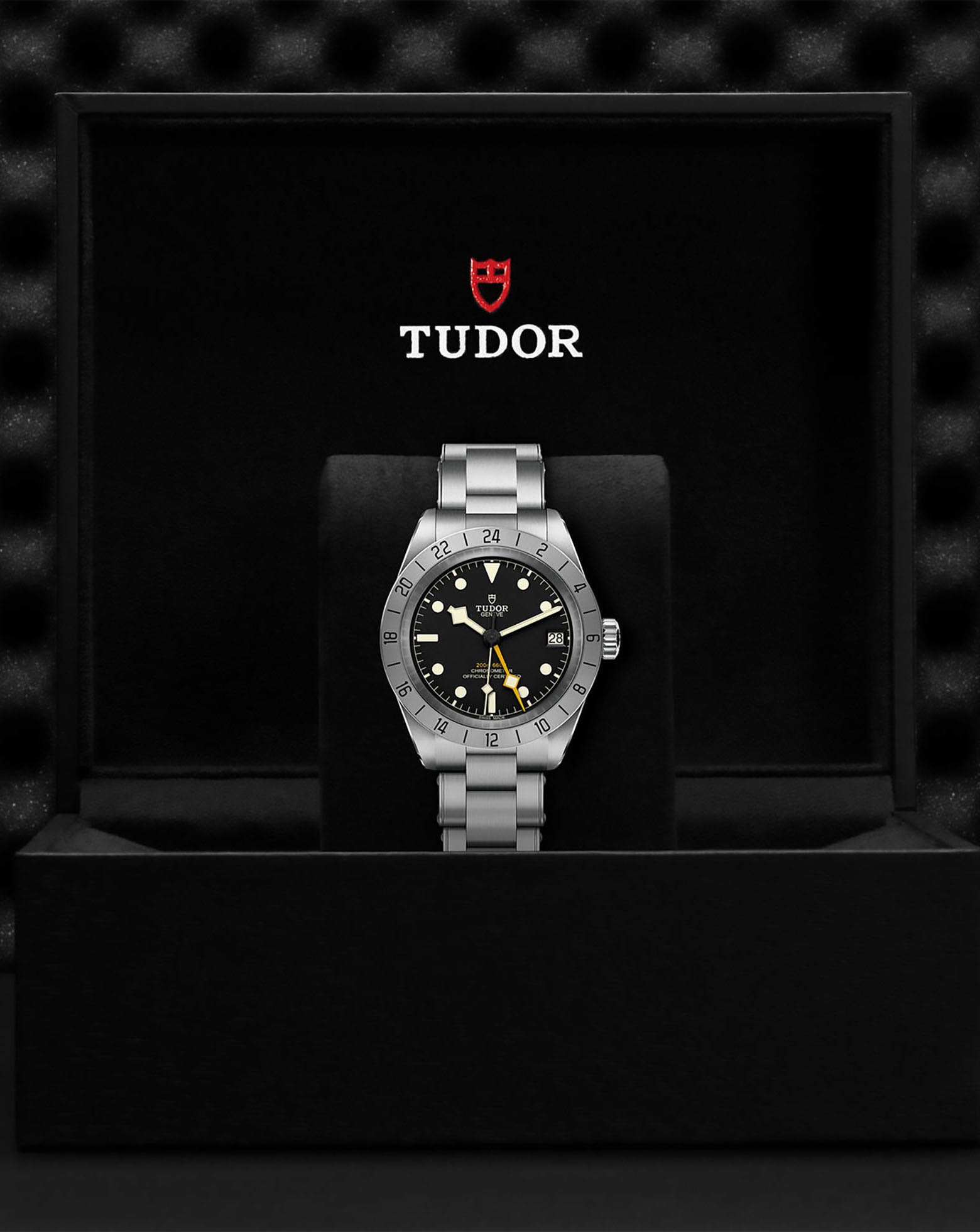 TUDOR Black Bay Pro 39mm, Steel Case, Black Dial, Riveted Steel Bracelet