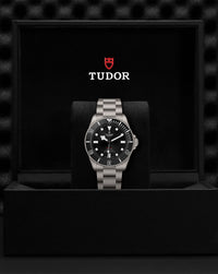 TUDOR Pelagos 39 39mm, Unidirectional Rotating Bezel, Black Dial, Titanium Bracelet